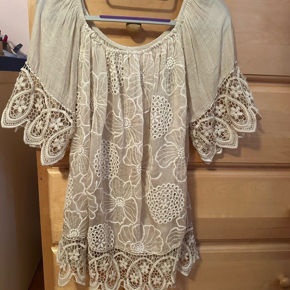 Cream Ruffled Flutter Sleeve Blouse